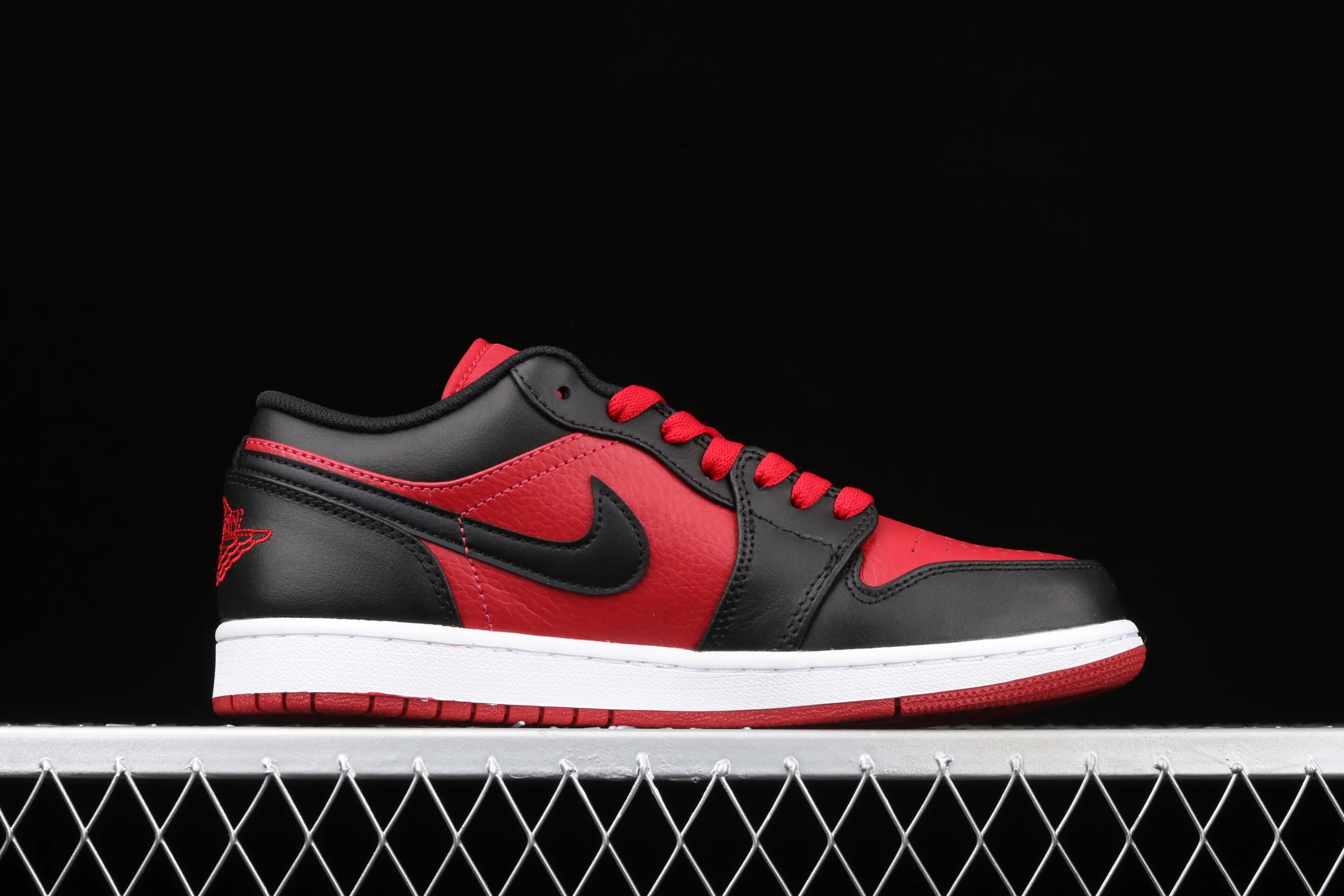 All categories Air Jordan Jordan series basketball shoes Air Jordan 1 Low G version pure original Air Jordan 1 Low AJ1 Joe 1 banned low-top cultural basketball shoes 553558-610